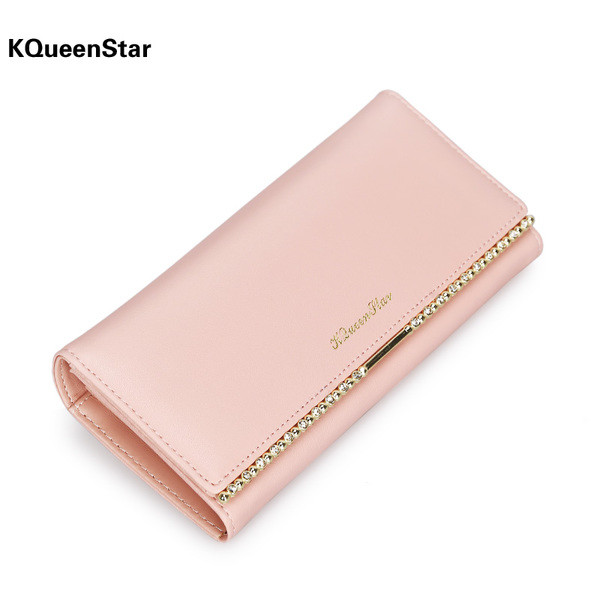 Елегантен дамски портфейл с надпис в няколко цвята