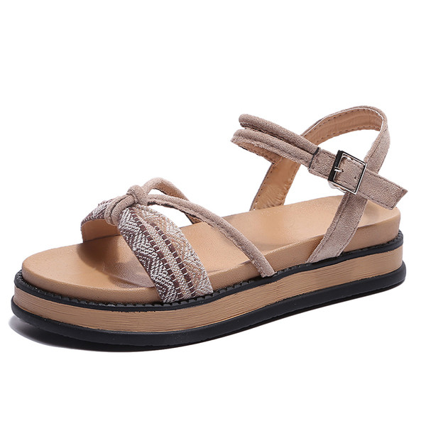 Ежедневни дамски сандаил в черен и кафяв цвят