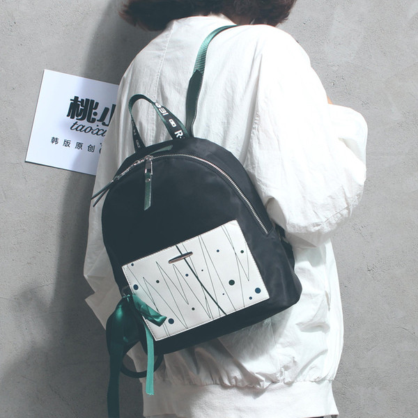 Ежедневна дамска раница в три цвята