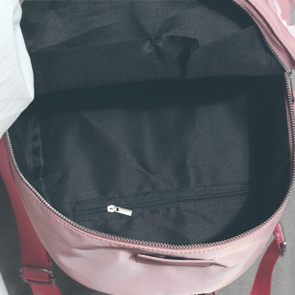 Ежедневна дамска раница в три цвята