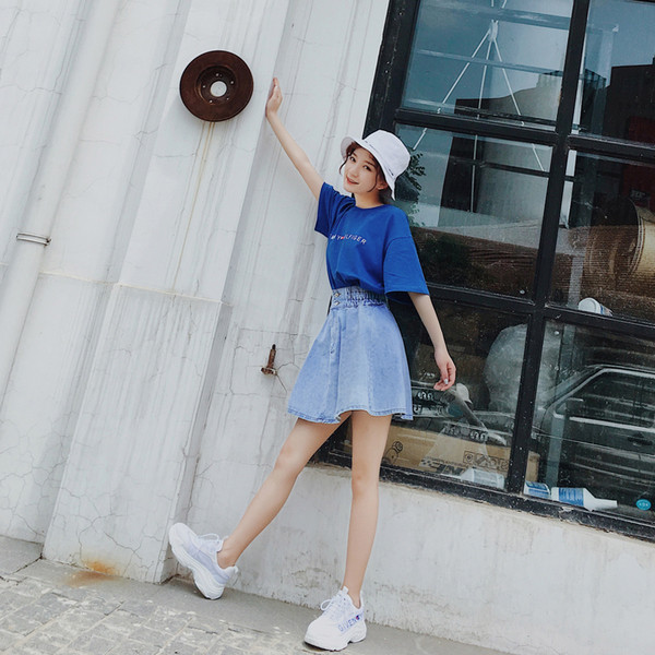 Модерна дамска дънкова  пола с ластик на колана широк модел 