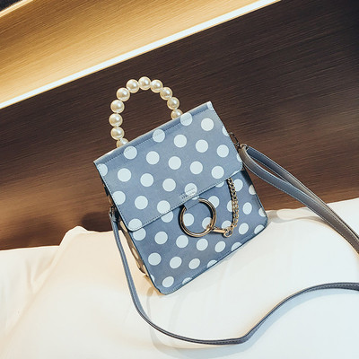 Дамска раница с дръжка от перли в четири цвята