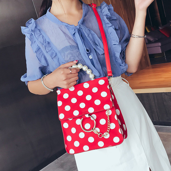 Дамска раница с дръжка от перли в четири цвята