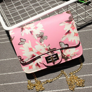 Geanta dama in mai multe culori cu imprimeu floral