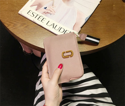 Portofel mic de dama cu element metalic si fermoar in mai multe culori