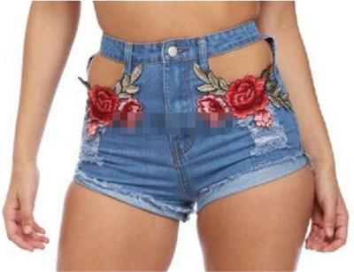 Blugi scurti de dama cu talie inalta si broderii in 2 culori