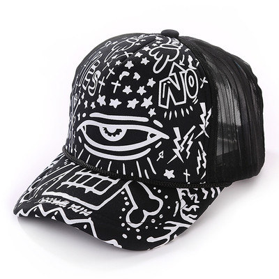 Мъжки шапки с различни щампи и мрежа