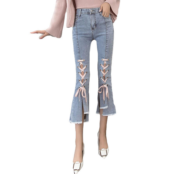 Blugi de dama moderni cu lungime 7/8 si sireturi