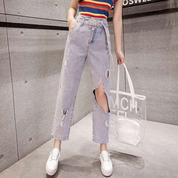 Blugi de dama de vara cu motive rupte si talie inalta - model larg