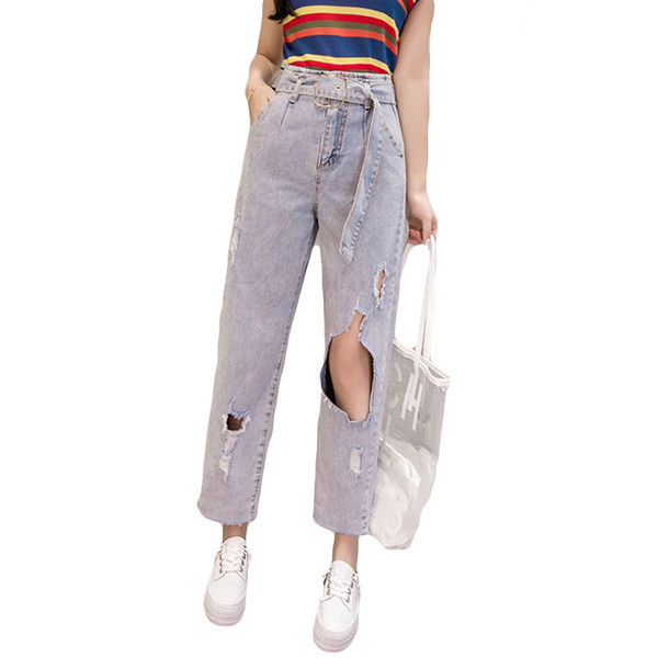 Blugi de dama de vara cu motive rupte si talie inalta - model larg