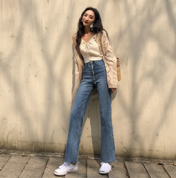 Blugi de dama in doua culori cu model cu talie inalta