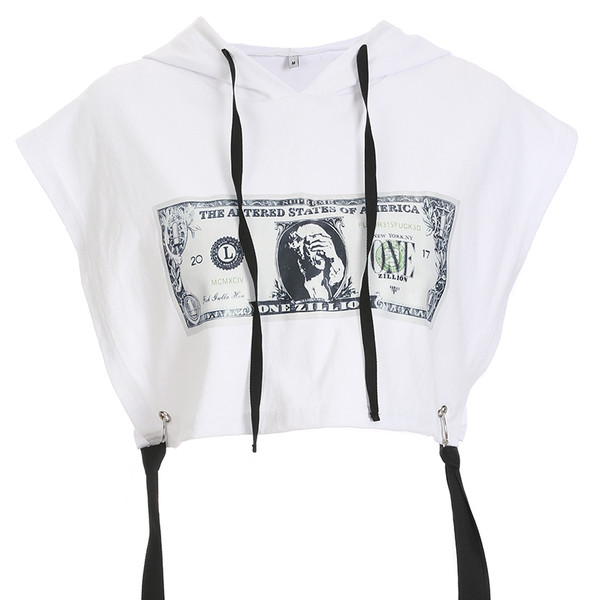 Tricou alb scurt casual, cu glugă și aplicație