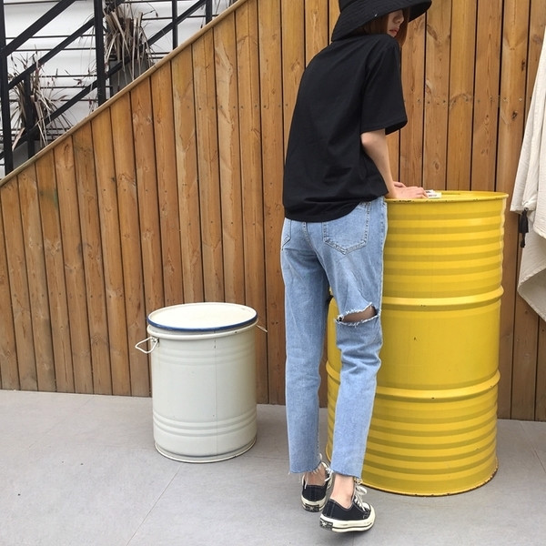 Blugi casual de dama cu motive rupte