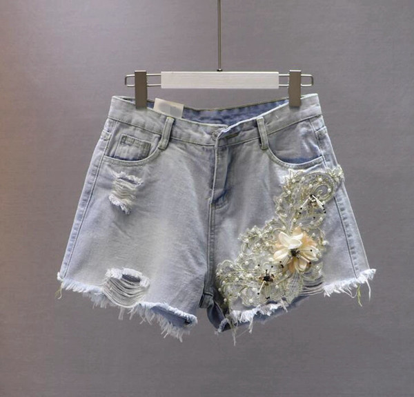 Blugi scurti moderni de dama cu talie inalta si broderii