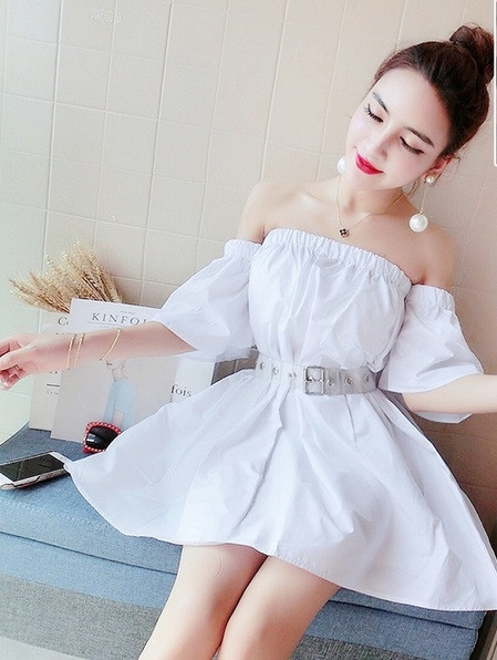 HIT Rochie modernă de damă cu mâneci căzute în alb și roz