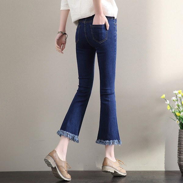 Blugi de dama cu franjuri in trei culori - model larg