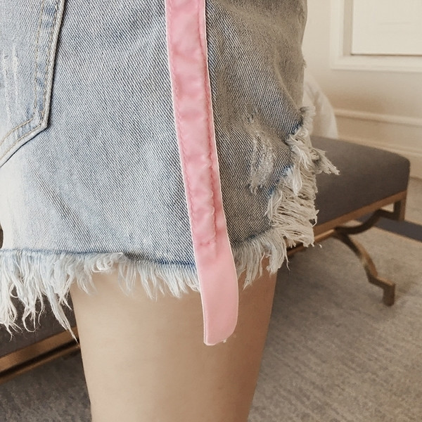 Blugi scurti casual de dama cu margini si talie inalta