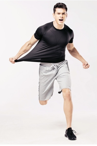 Pantaloni scurți bărbați cu talie înaltă în mai multe culori