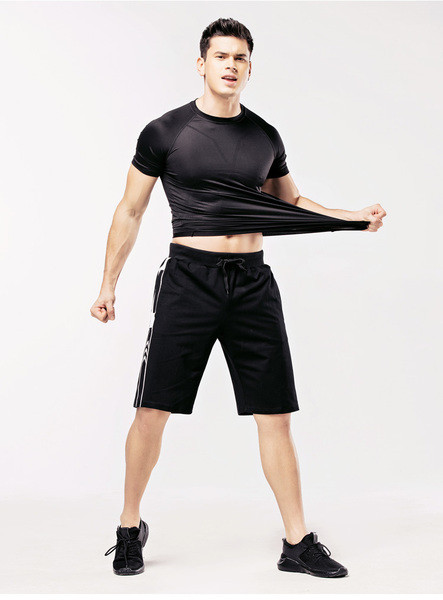 Pantaloni scurți bărbați cu talie înaltă în mai multe culori