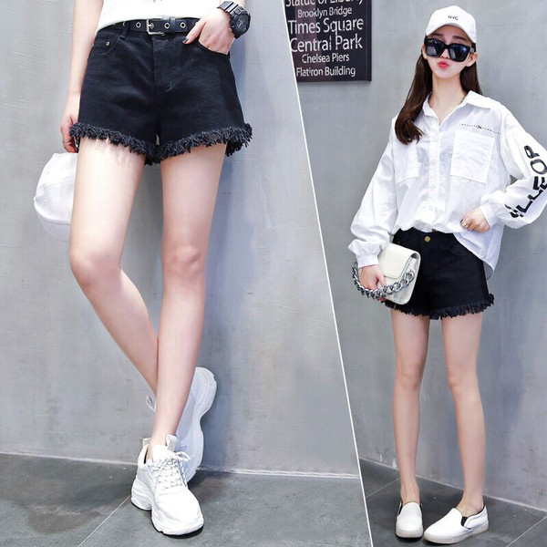 Blugi scurti de dama rupti cu talie inalta