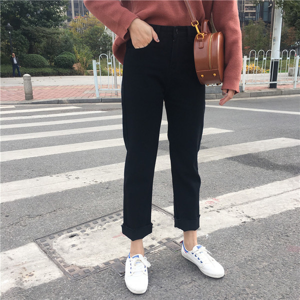 Blugi de dama negri cu talie inalta - model larg