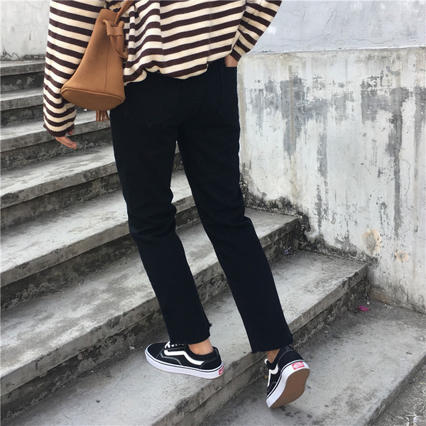 Blugi de dama negri cu talie inalta - model larg