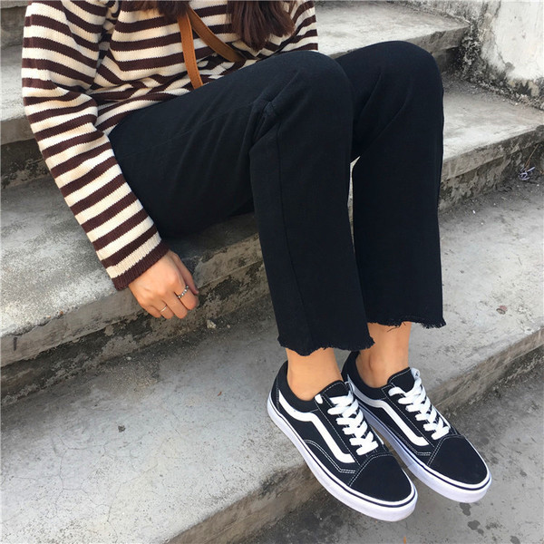 Blugi de dama negri cu talie inalta - model larg