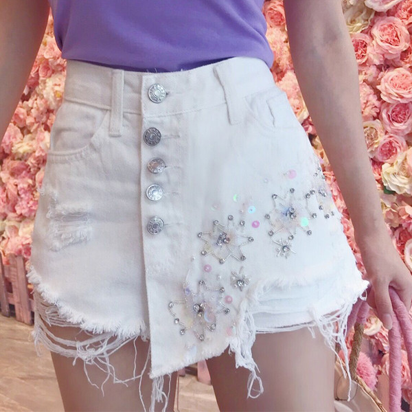 Blugi scurti eleganti de dama cu talie inalta si pietre decorative