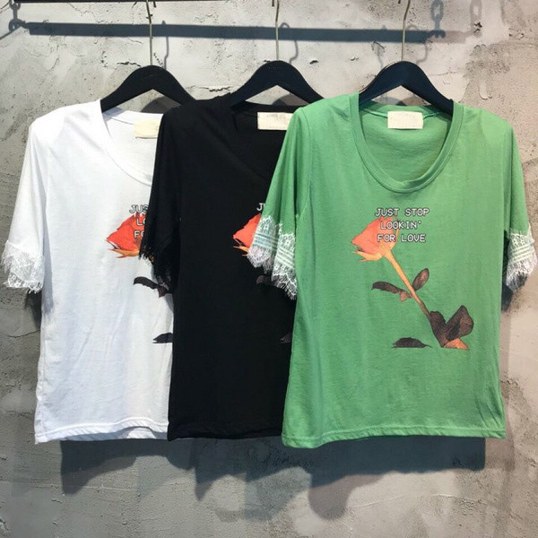 Bluza de dama casual cu dantela pe maneci si aplicatie in doua culori