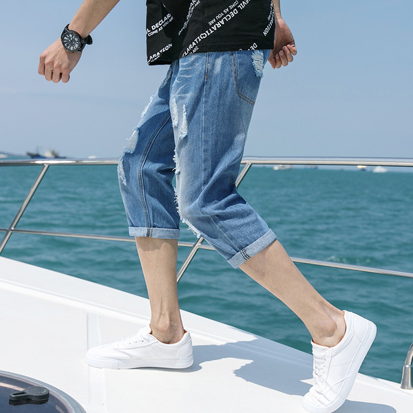 Blugi barbatesti 7/8 cu motive rupte in trei culori