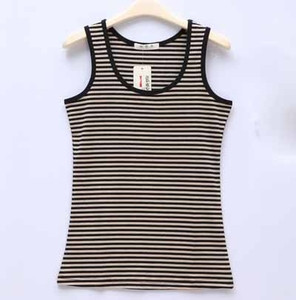 Γυναικείο casual t-shirt με κολάρο σε σχήμα O σε διάφορα χρώματα