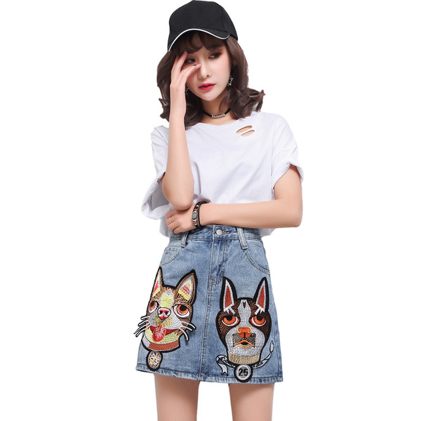 HIT Fusta de dama din denim cu broderie colorata