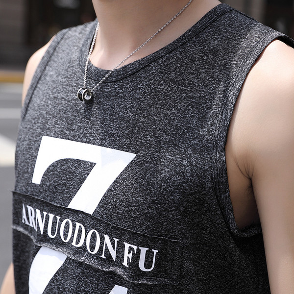 Maieu pentru bărbați cu decolteu în formă de O și inscripție