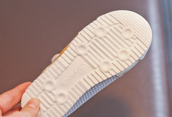 Pantofi sport pentru copii in 2 culori potriviti pentru fete si baieti