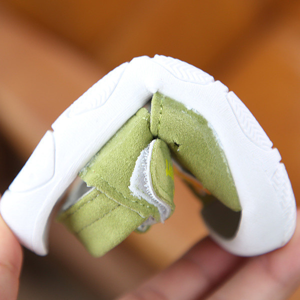 Sandale daneze in trei culori potrivite pentru fete si baieti