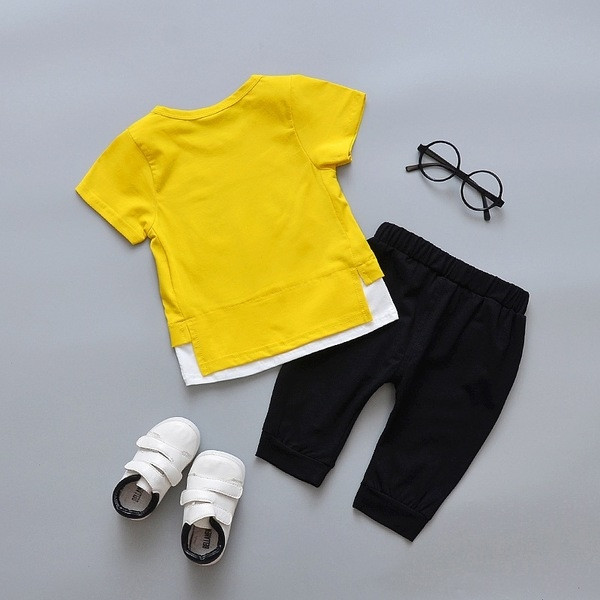 Set sport si zilnic pentru copii pentru baieti in mai multe culori si modele diferite