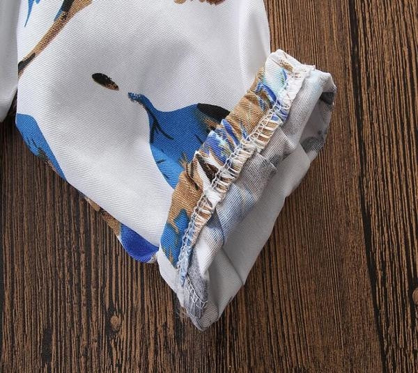 Set copii pentru fete, inclusiv blugi scurti și o bluză cu mâneci scurte