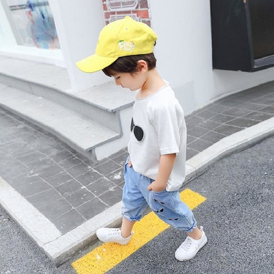 Set copii - Tricou model lat si blugi 7/8 cu imprimeu