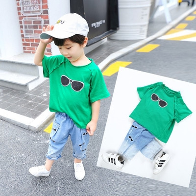 Set copii - Tricou model lat si blugi 7/8 cu imprimeu