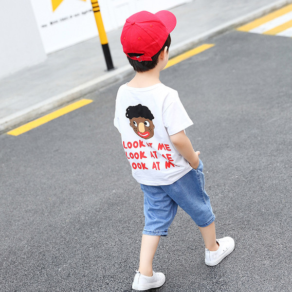 Set copii - Tricou model lat si blugi 7/8 cu imprimeu