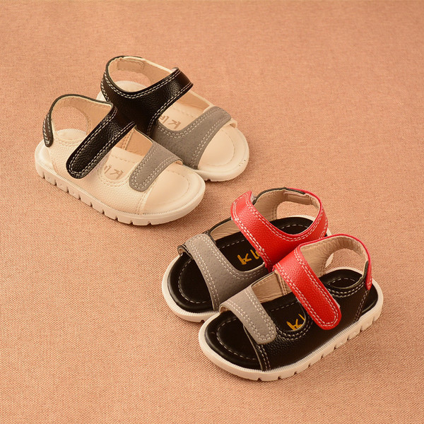 Παιδικά σανδάλια για  αγόρι σε δύο χρώματα