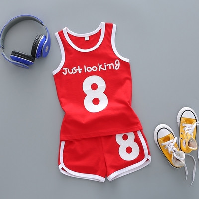 Set sport pentru copii in mai multe culori potrivit pentru baieti si fete