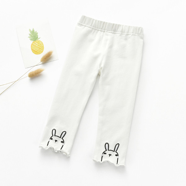 Детски клин с ластик и бродерия в няколко цвята 