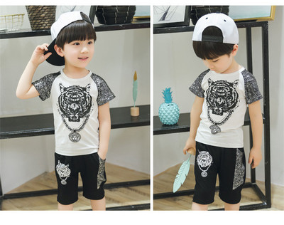 Παιδικό σετ  σε μαύρο και άσπρο χρώμα με ζωική εκτύπωση