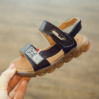 Sandale copii pentru un baiat in alb, negru si maro