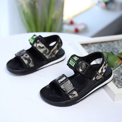 Sandale confortabile pentru copii pentru un baiat in diferite culori si modele