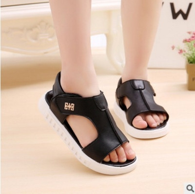 Sandale copii pentru un baiat in alb si negru