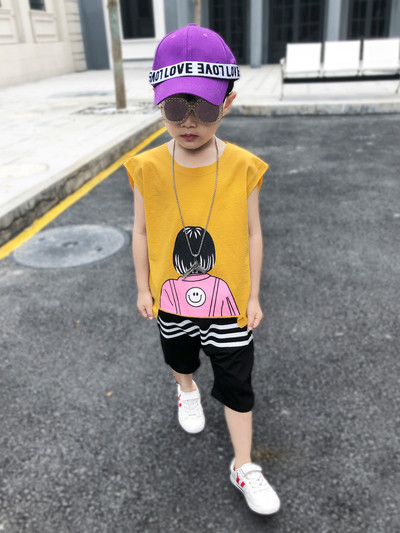 Set copii - maiou cu imprimeu si pantaloni 3/4