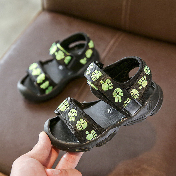 Sandale copii pentru baiat cu aplicatie in trei culori
