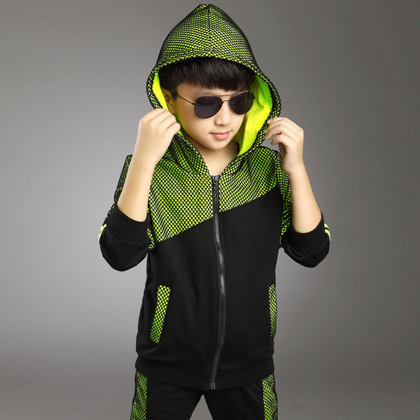 Echipa copii - top și costum lung cu elemente colorate